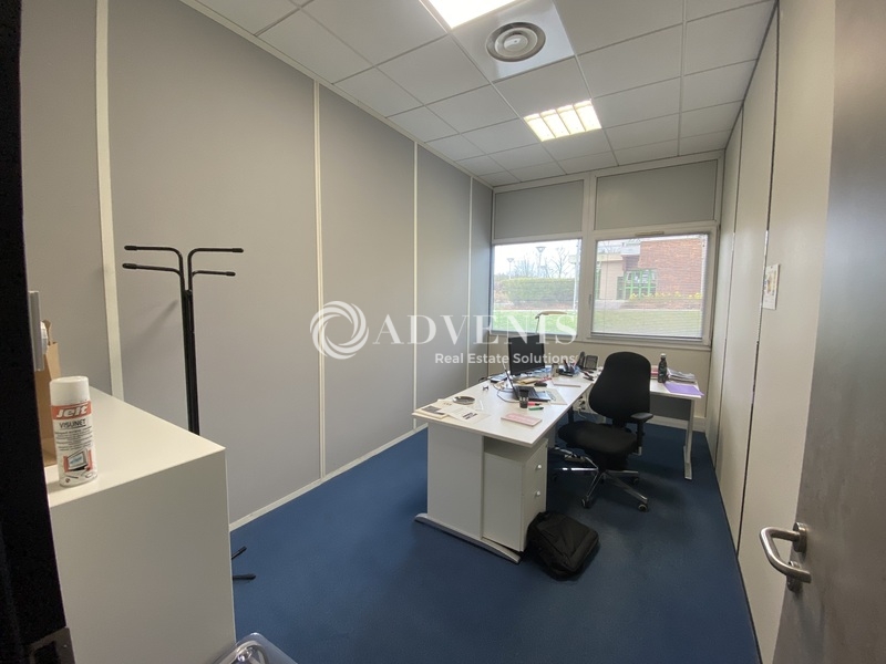 Location Bureaux BIEVRES (91570) - Photo 7