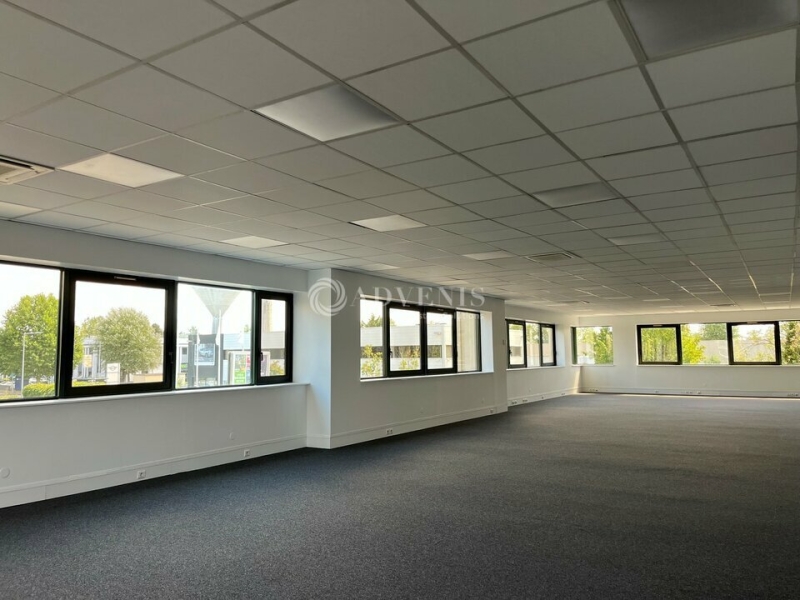 Location Bureaux VILLEBON SUR YVETTE (91140) - Photo 2