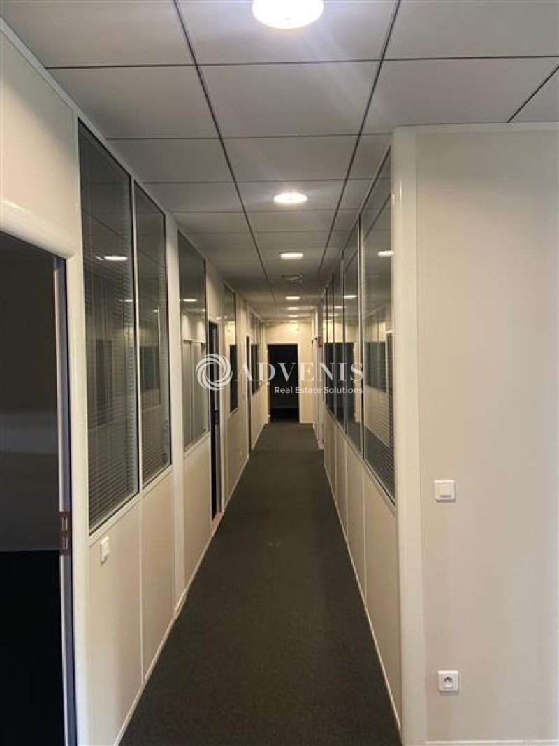 Location Bureaux CHASSIEU (69680) - Photo 8