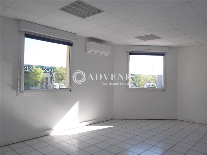 Location Activités Entrepôts VENISSIEUX (69200) - Photo 4
