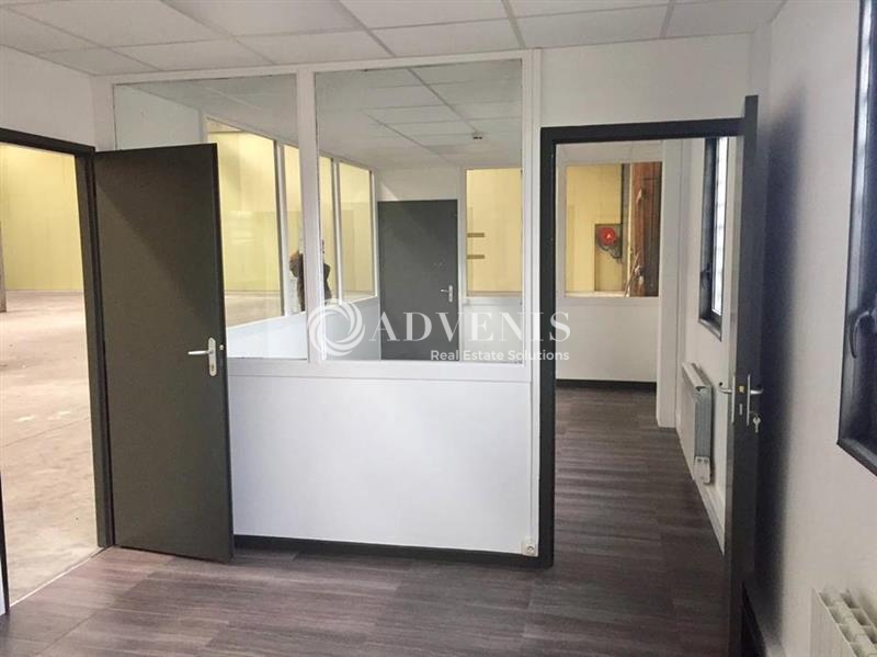 Location Activités Entrepôts SAINT PRIEST (69800) - Photo 3