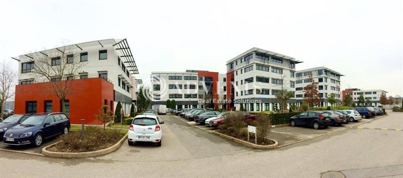 Location Bureaux SAINT PRIEST (69800) - Photo 1