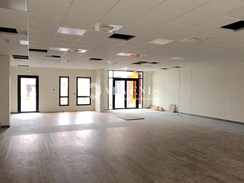 Location Bureaux SAINT PRIEST (69800) - Photo 3