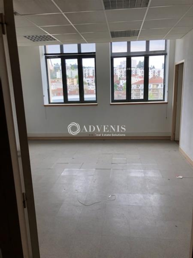 Location Bureaux SAINT ETIENNE (42000) - Photo 3