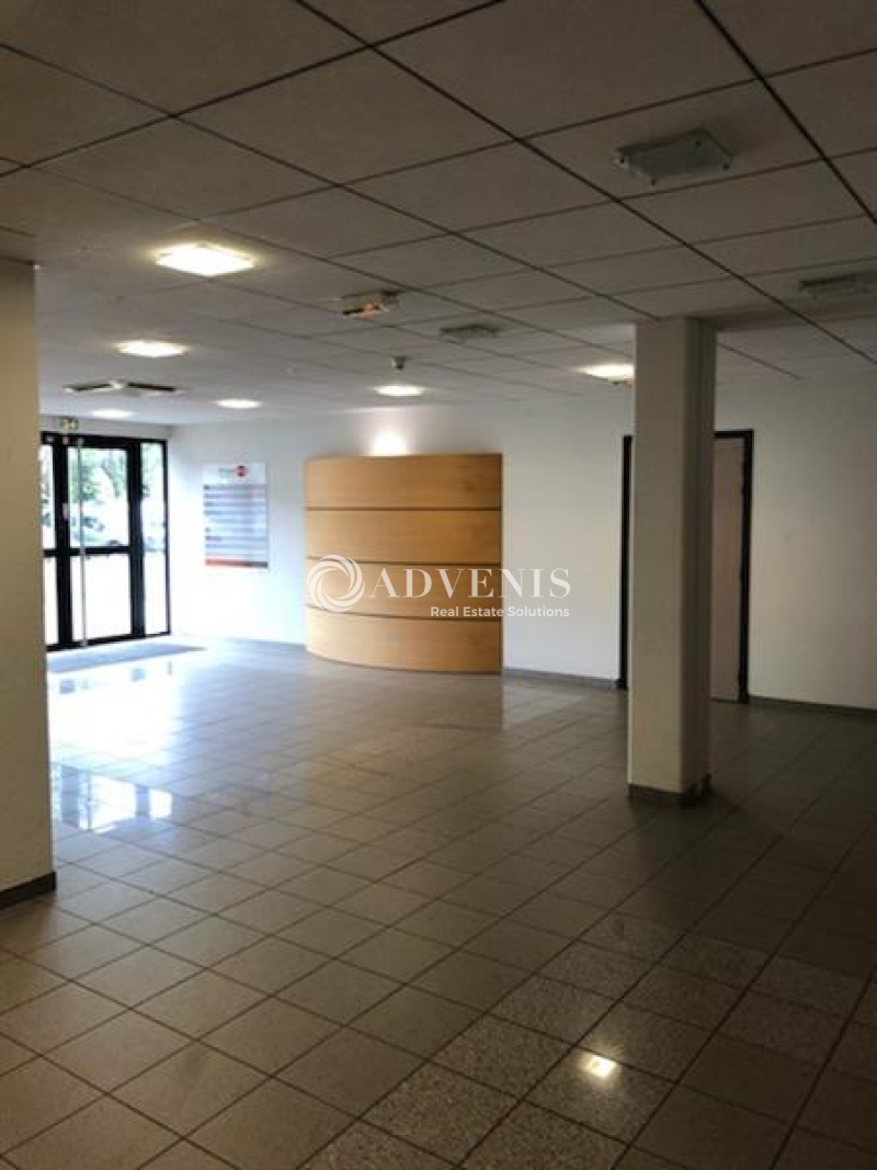 Location Bureaux ROANNE (42300) - Photo 2