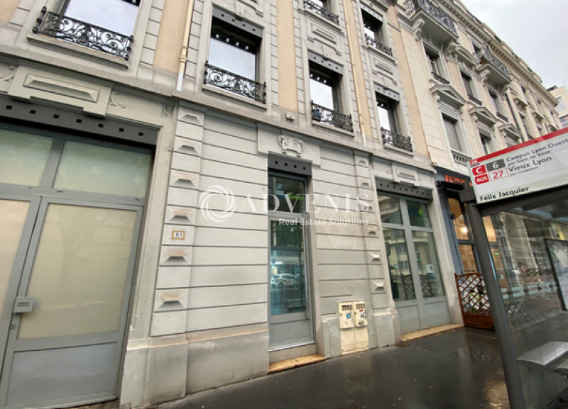 Location Commerces LYON (69006) - Photo 1
