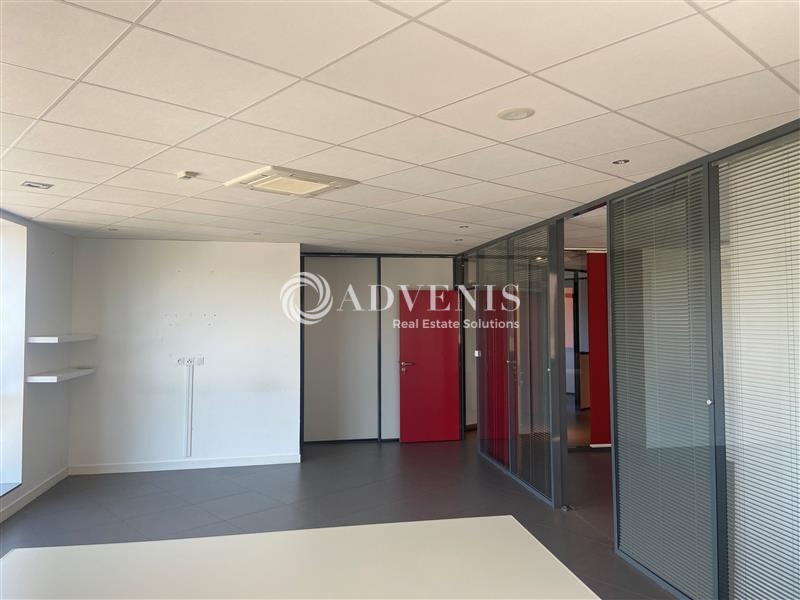 Location Bureaux SAINT ETIENNE (42000) - Photo 3