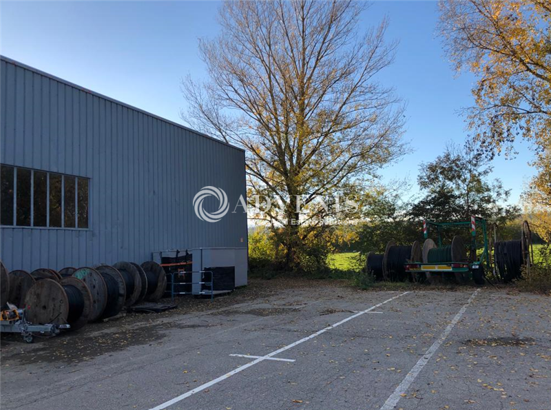 Location Activités Entrepôts AMBERIEUX D'AZERGUES (69480) - Photo 2