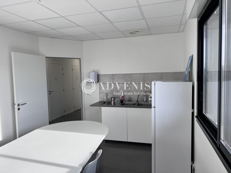 Location Activités Entrepôts LA BOISSE (01120) - Photo 10
