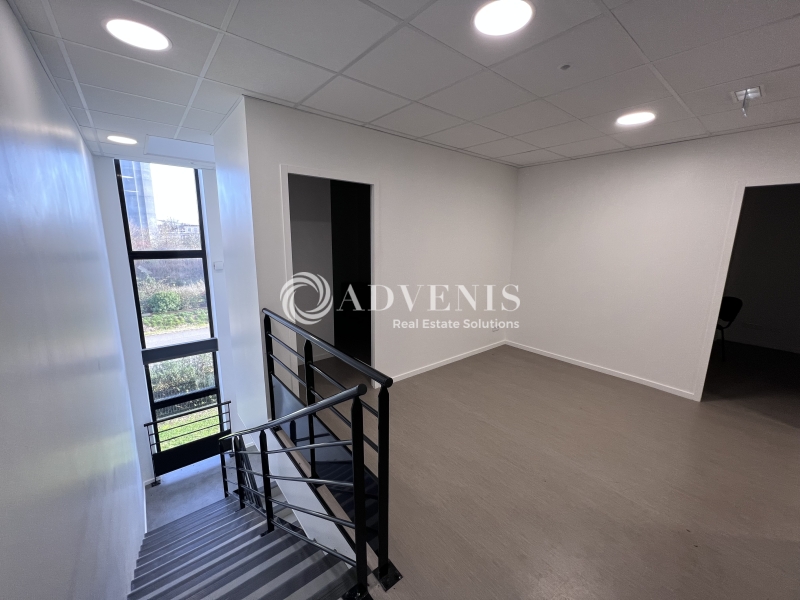 Location Activités Entrepôts LA BOISSE (01120) - Photo 7