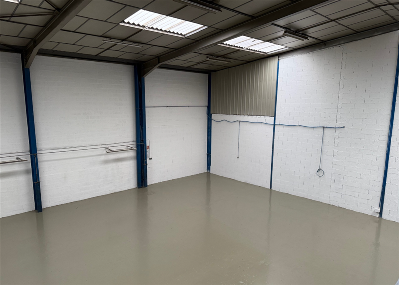 Location Activités Entrepôts CHASSIEU (69680) - Photo 6