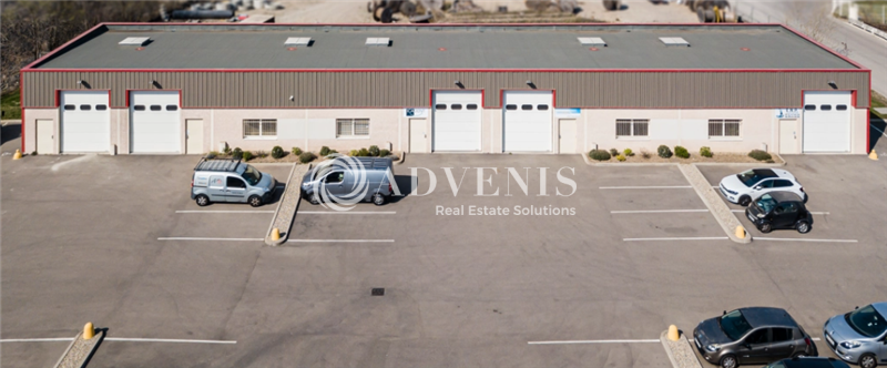 Location Activités Entrepôts CHASSIEU (69680) - Photo 1