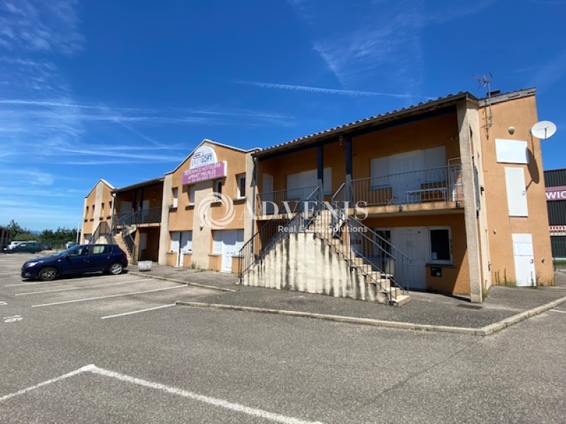 Vente Investisseur Activités Entrepôts CHAPONNAY (69970) - Photo 2