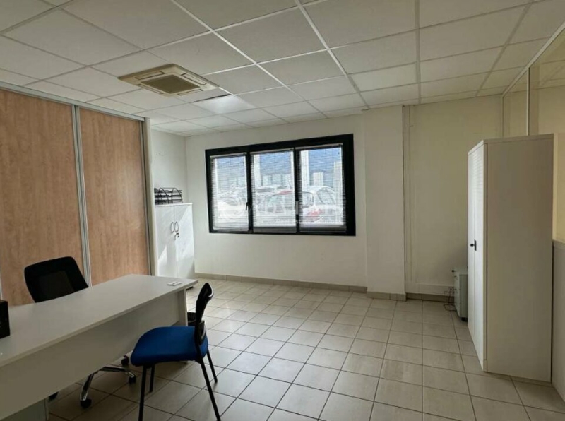 Location Bureaux LIMAS (69400) - Photo 10
