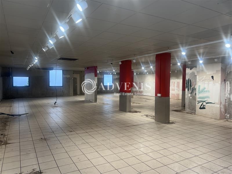 Location Commerces LYON (69009) - Photo 3