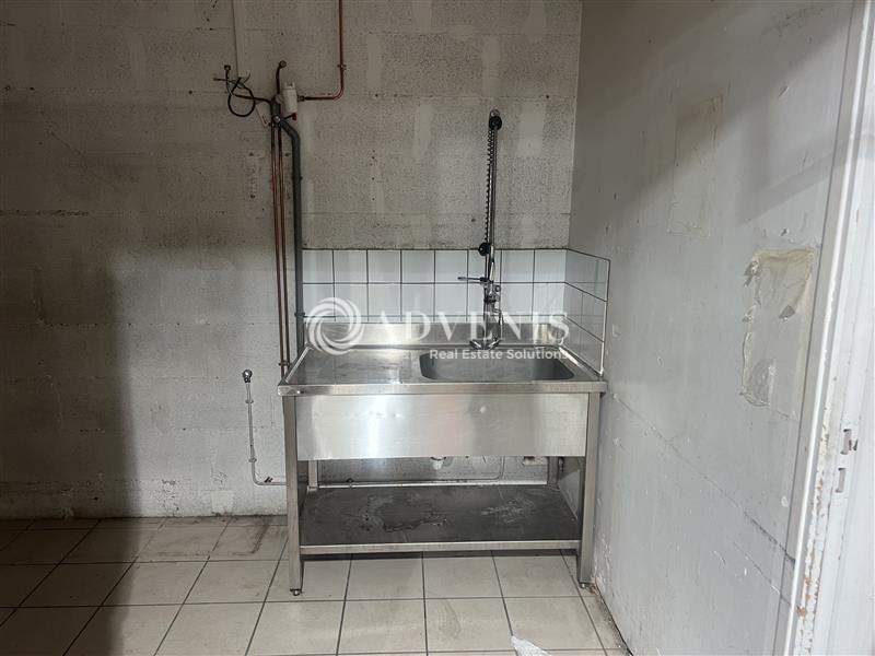 Location Commerces LYON (69009) - Photo 6