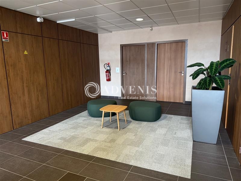 Location Bureaux SAINT PRIEST (69800) - Photo 5