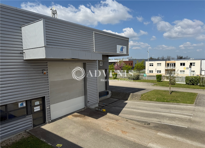 Location Entrepôts CHAPONNAY (69970) - Photo 13