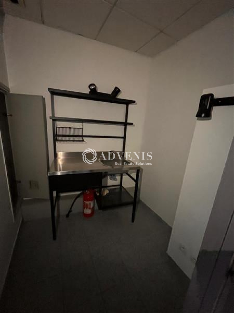 Vente Investisseur Commerces OULLINS (69600) - Photo 11