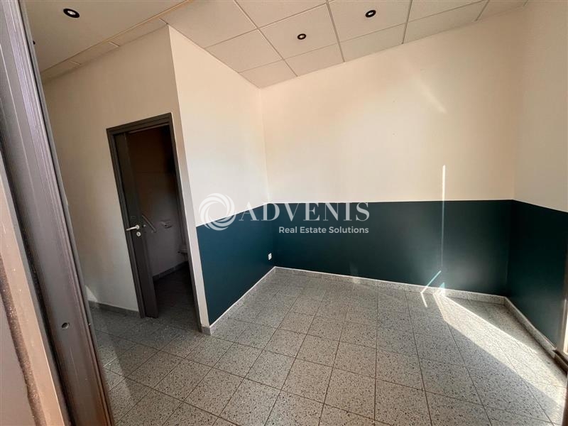Vente Investisseur Commerces OULLINS (69600) - Photo 5