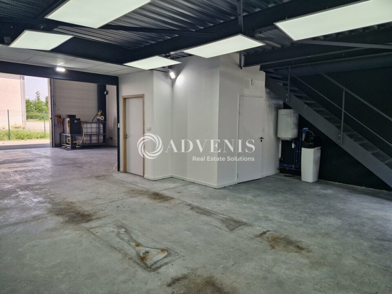 Location Activités Entrepôts DAGNEUX (01120) - Photo 3