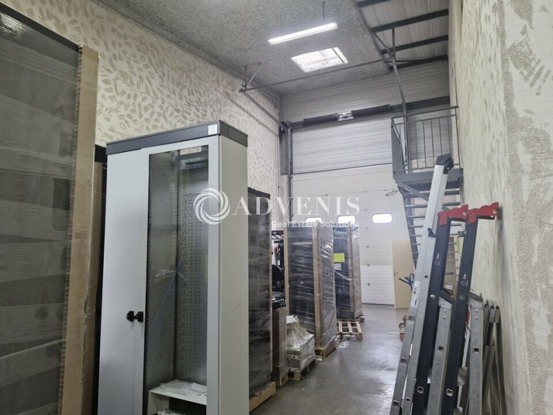 Location Activités Entrepôts CHASSIEU (69680) - Photo 4
