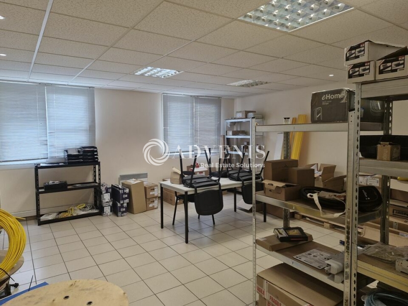 Location Activités Entrepôts CHASSIEU (69680) - Photo 6