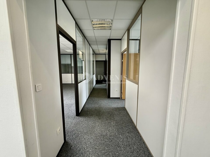 Location Bureaux VILLEURBANNE (69100) - Photo 6
