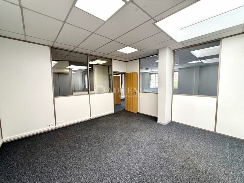 Location Bureaux VILLEURBANNE (69100) - Photo 7