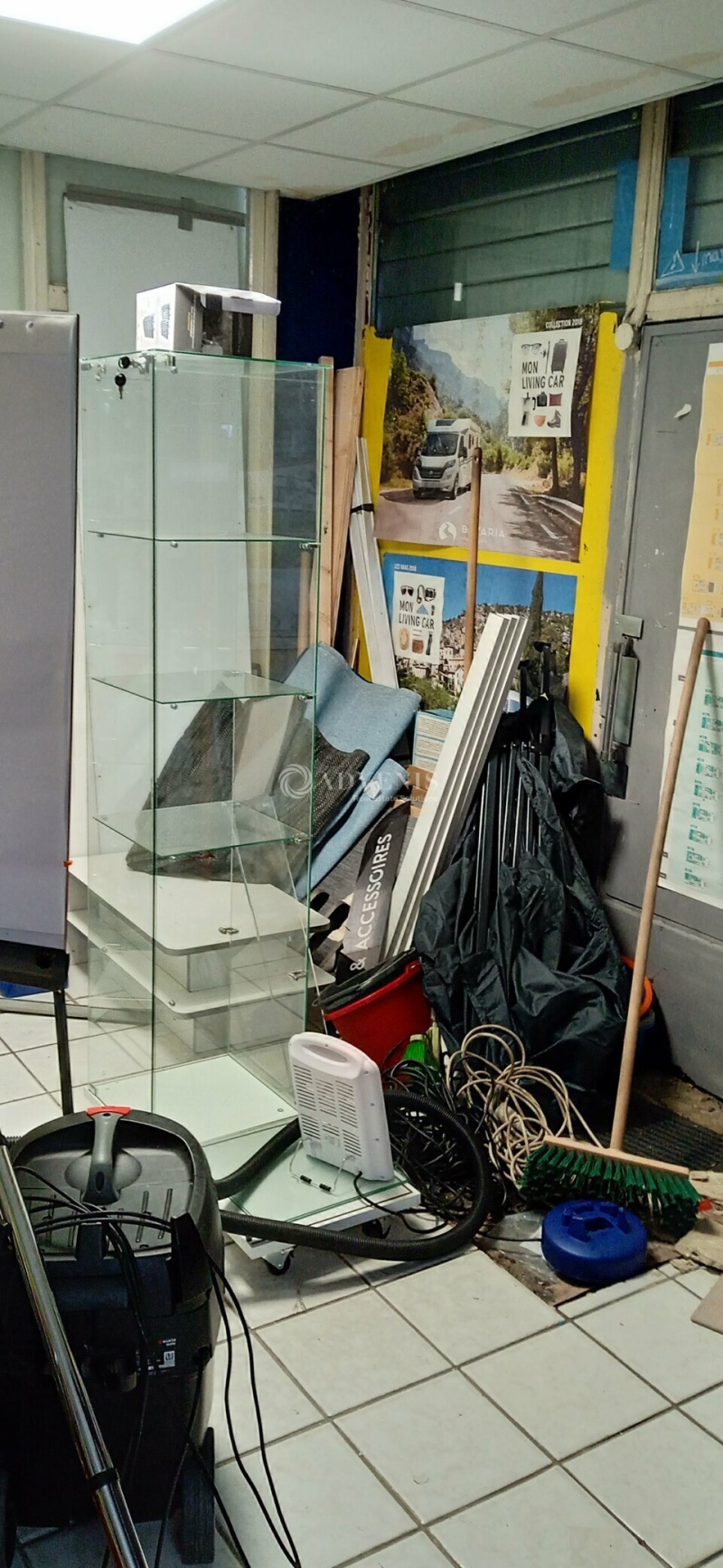 Location Commerces LA FOUILLOUSE (42480) - Photo 3