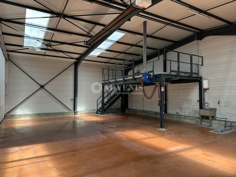 Location Activités Entrepôts ARNAS (69400) - Photo 4