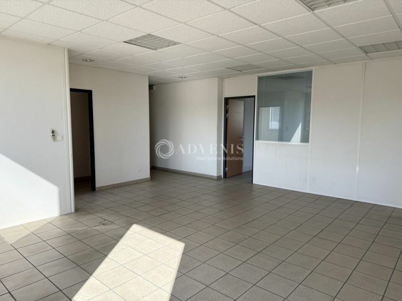 Location Activités Entrepôts VILLEURBANNE (69100) - Photo 7