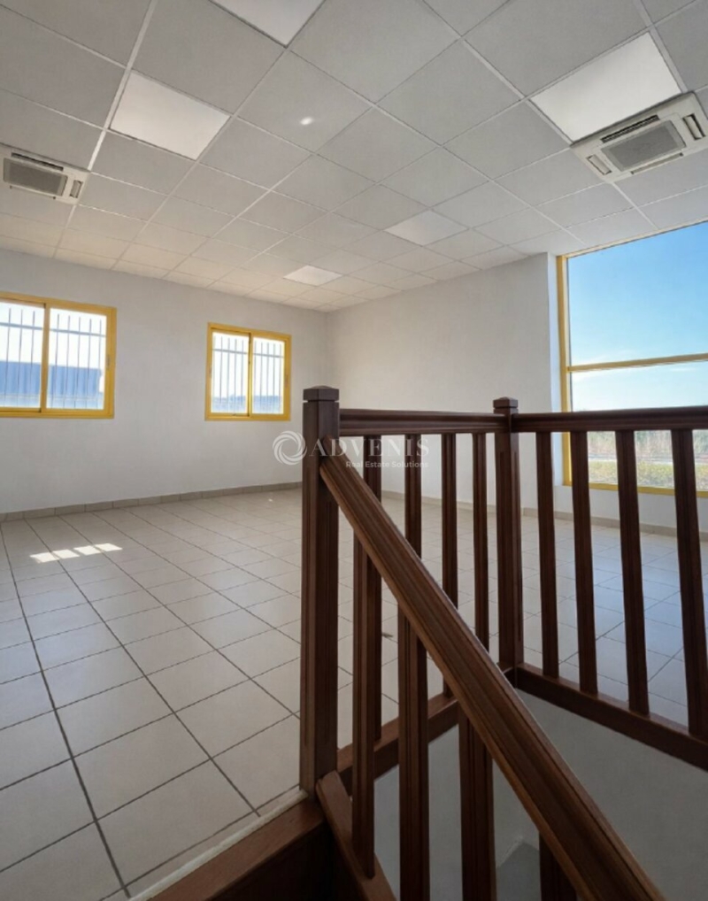 Location Activités Entrepôts LA VERPILLIERE (38290) - Photo 3