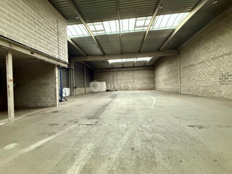 Location Activités Entrepôts CHASSIEU (69680) - Photo 2