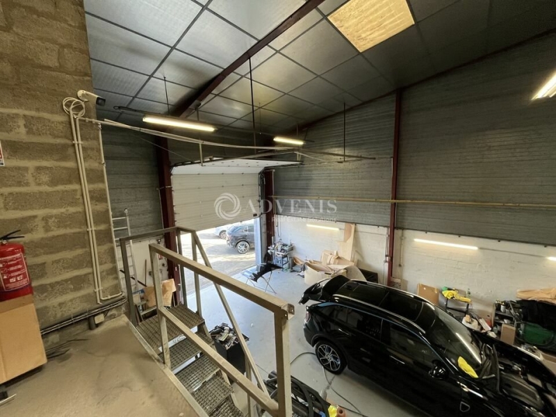 Location Activités Entrepôts CHASSIEU (69680) - Photo 7