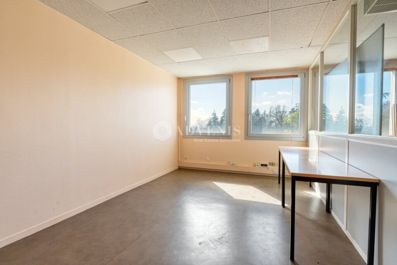 Vente Investisseur Bureaux BRON (69500) - Photo 3