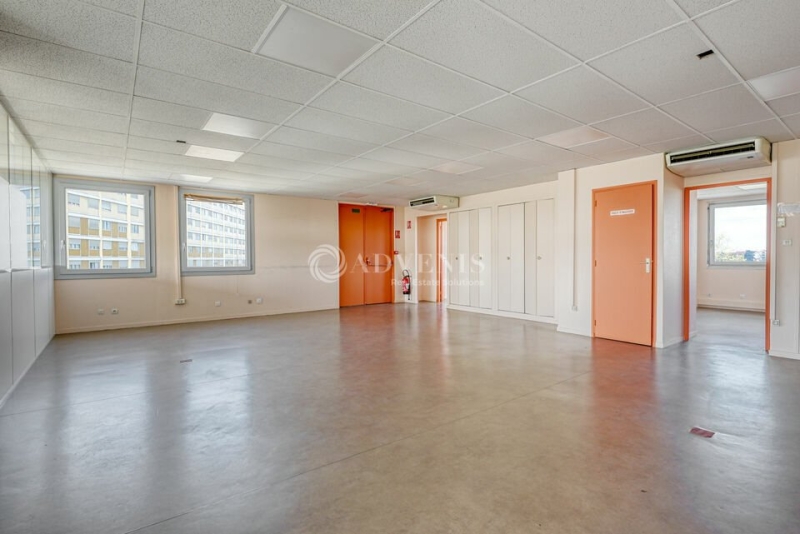Vente Investisseur Bureaux BRON (69500) - Photo 8