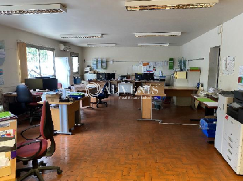 Location Activités Entrepôts AVIGNON (84000) - Photo 5