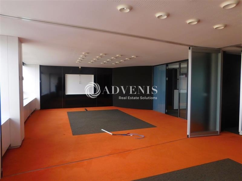 Location Bureaux PARIS (75015) - Photo 6