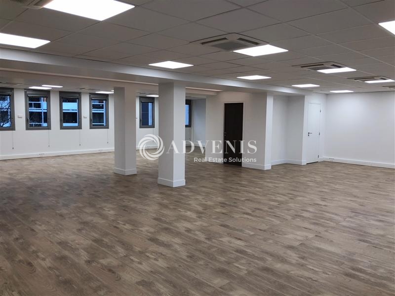 Location Bureaux PARIS (75015) - Photo 12