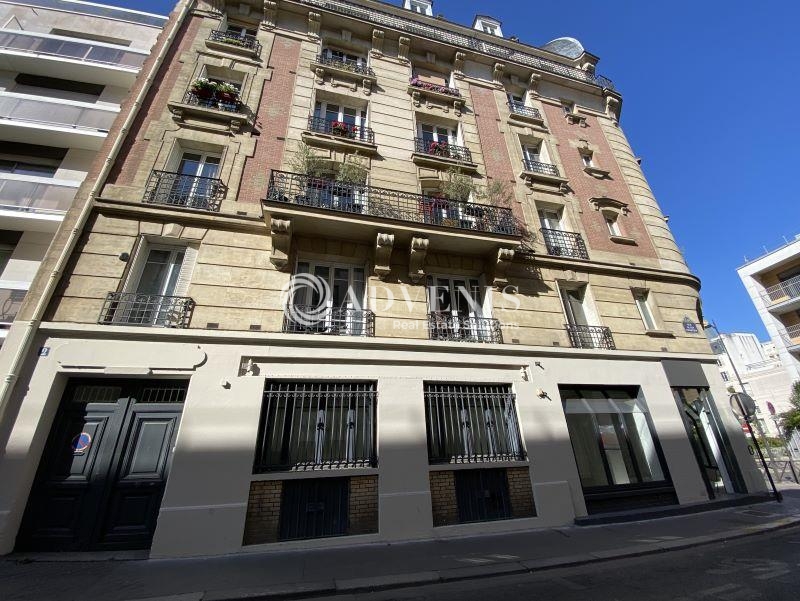 Location Bureaux PARIS (75015) - Photo 12