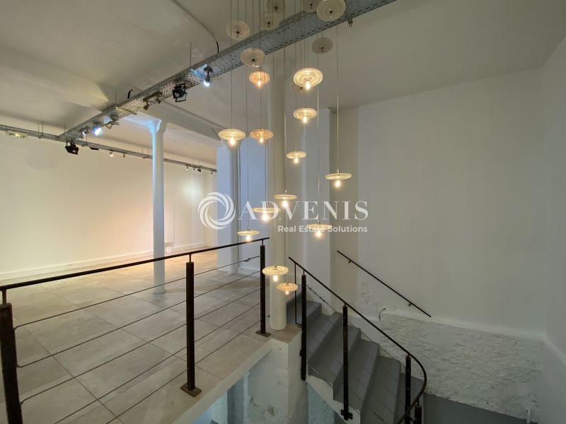Location Bureaux PARIS (75015) - Photo 9
