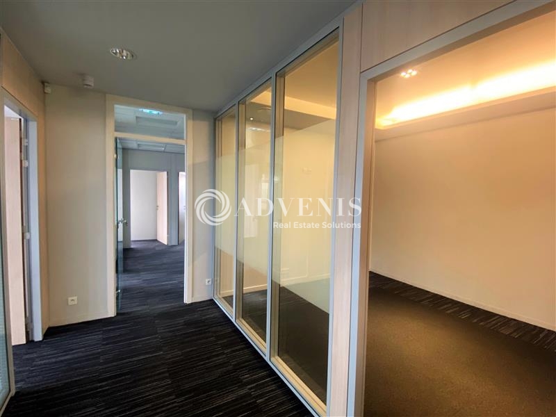 Location Bureaux PARIS (75015) - Photo 4