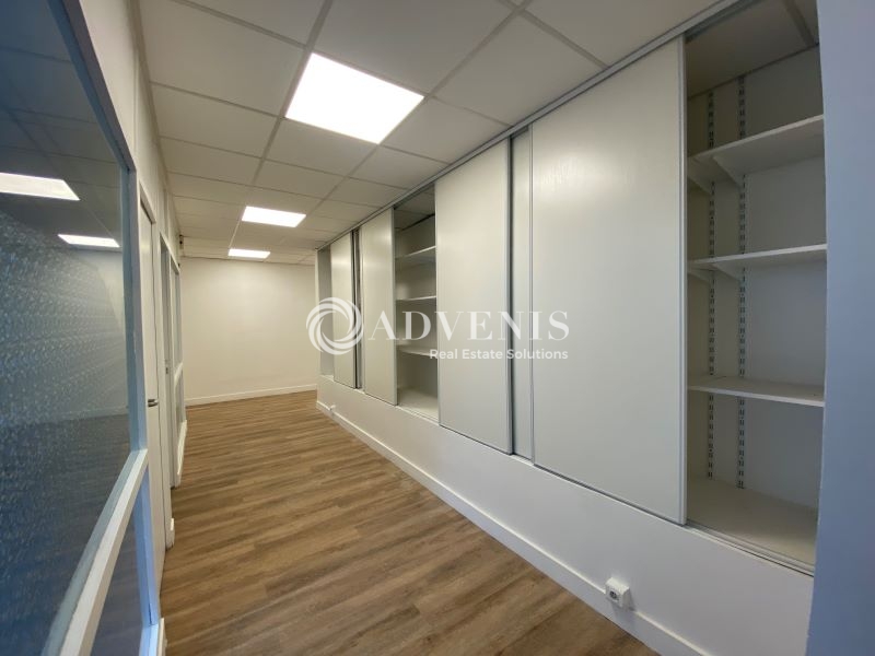 Location Bureaux PARIS (75014) - Photo 7