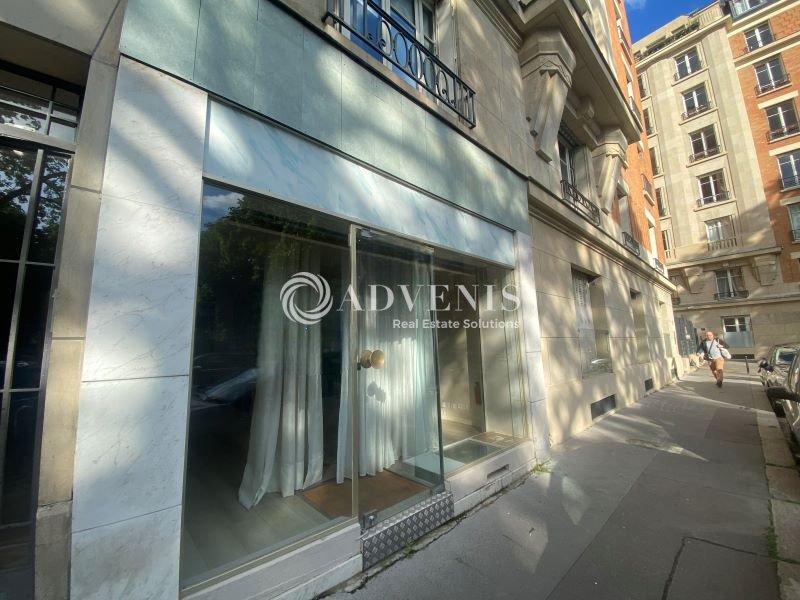 Location Commerces PARIS (75015) - Photo 3