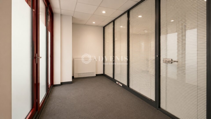 Location Bureaux PARIS (75014) - Photo 8