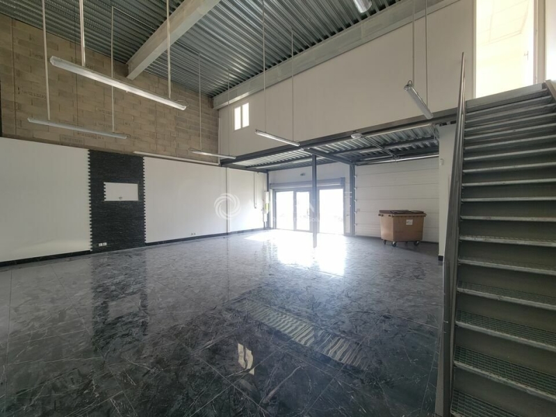 Location Activités Entrepôts VILLENEUVE LA GARENNE (92390) - Photo 7