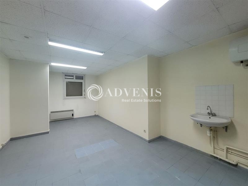 Vente Investisseur Commerces SAINT DENIS (93200) - Photo 10