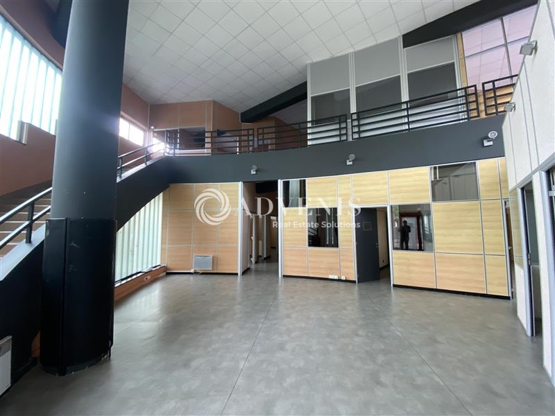 Location Bureaux et activités légères SAINT DENIS (93200) - Photo 2