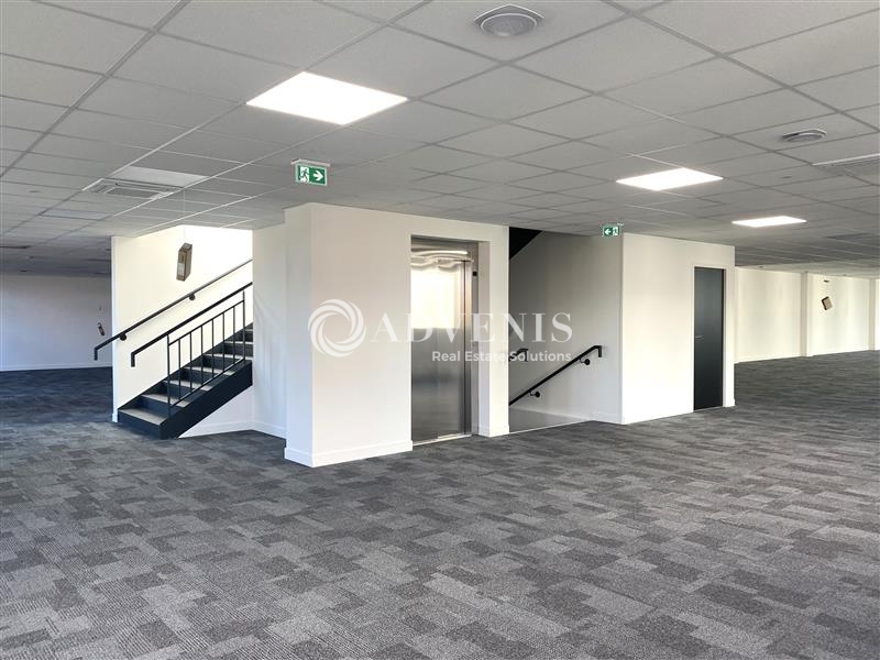 Location Activités Entrepôts GENNEVILLIERS (92230) - Photo 11